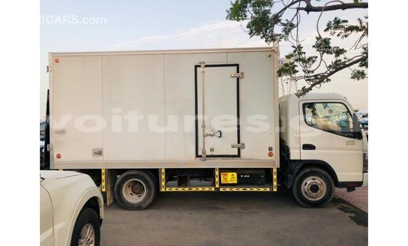 Sayi Imported Mitsubishi L400 White Babbar mota in Import - Dubai a estuary Sayi Imported Mitsubishi L400 White Babbar mota in Import - Dubai a estuary