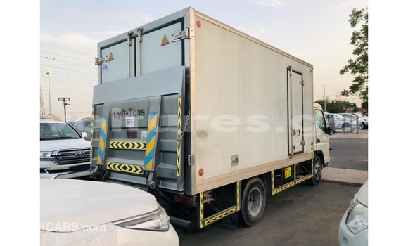 Sayi Imported Mitsubishi L400 White Babbar mota in Import - Dubai a estuary Sayi Imported Mitsubishi L400 White Babbar mota in Import - Dubai a estuary