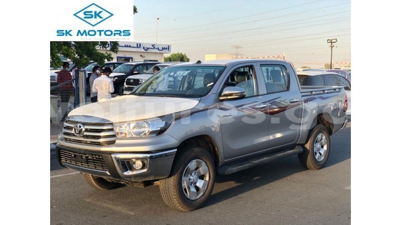 Big with watermark toyota hilux estuary import dubai 6803