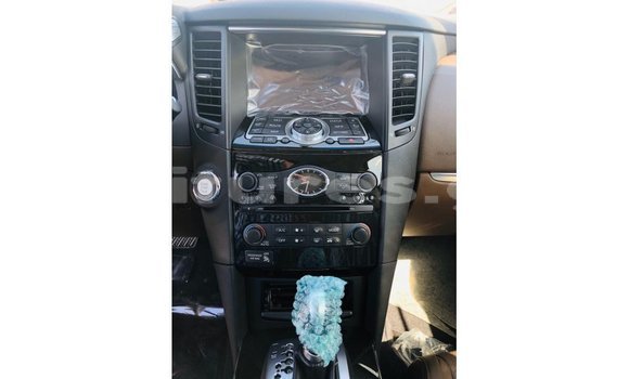 Sayi Imported Infiniti Q Black Mota in Import - Dubai a estuary Sayi Imported Infiniti Q Black Mota in Import - Dubai a estuary