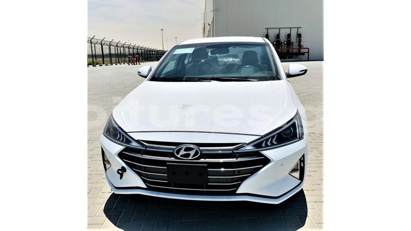 Big with watermark hyundai elantra estuary import dubai 6805