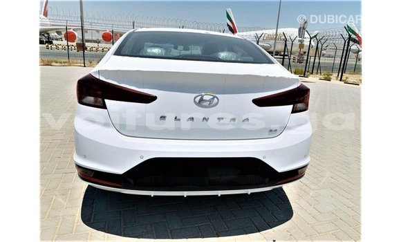 Buy Import Hyundai Elantra White Car in Import - Dubai in Estuary Buy Import Hyundai Elantra White Car in Import - Dubai in Estuary