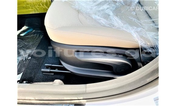 Buy Import Hyundai Elantra White Car in Import - Dubai in Estuary Buy Import Hyundai Elantra White Car in Import - Dubai in Estuary