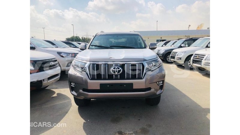 Big with watermark toyota prado estuary import dubai 6806