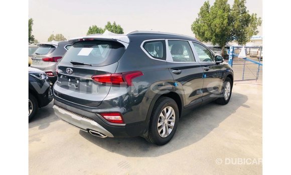 Sayi Imported Hyundai Santa Fe Green Mota in Import - Dubai a estuary Sayi Imported Hyundai Santa Fe Green Mota in Import - Dubai a estuary