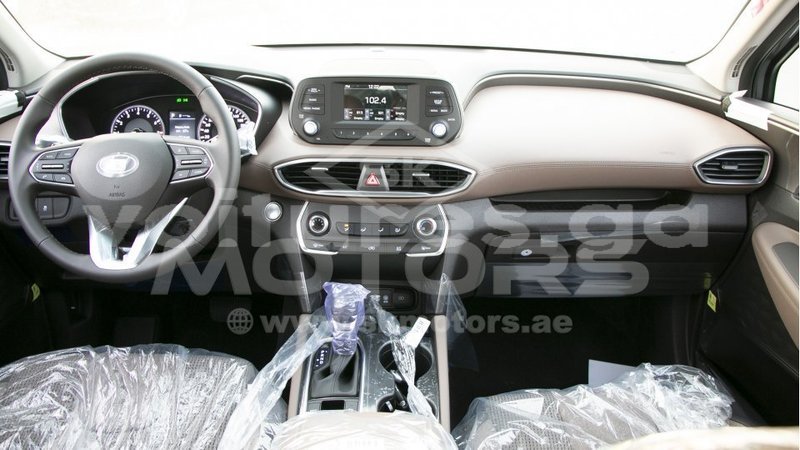 Big with watermark hyundai santa fe estuary import dubai 6808