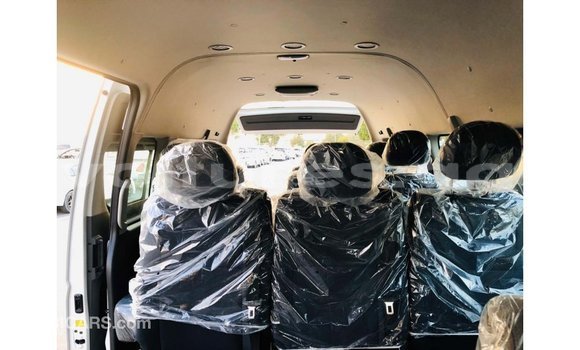 Sayi Imported Foton Tunland White Mota in Import - Dubai a estuary Sayi Imported Foton Tunland White Mota in Import - Dubai a estuary