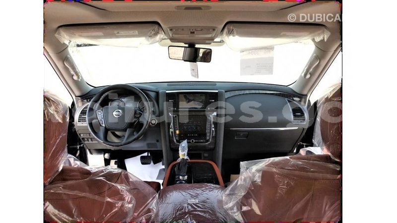 Big with watermark nissan patrol estuary import dubai 6813