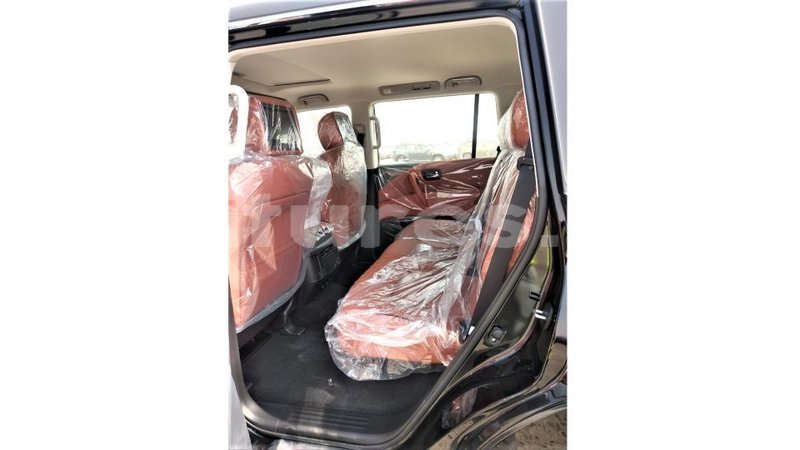 Big with watermark nissan patrol estuaire import dubai 6813