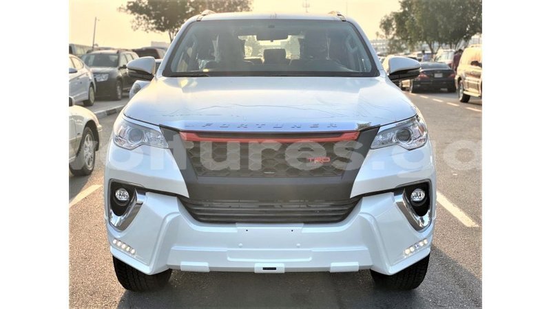 Big with watermark toyota fortuner estuary import dubai 6814