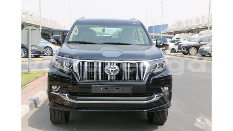 Big with watermark toyota prado estuary import dubai 6815