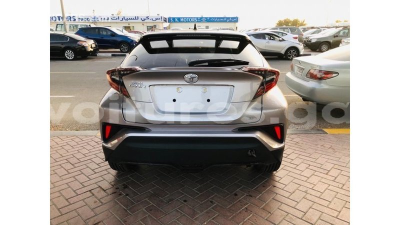 Big with watermark toyota c hr estuary import dubai 6817