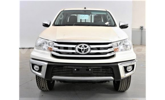 Acheter Import Voiture Toyota Hilux Blanc à Import - Dubai, Estuaire Acheter Import Voiture Toyota Hilux Blanc à Import - Dubai, Estuaire