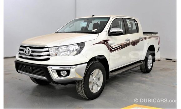 Acheter Import Voiture Toyota Hilux Blanc à Import - Dubai, Estuaire Acheter Import Voiture Toyota Hilux Blanc à Import - Dubai, Estuaire