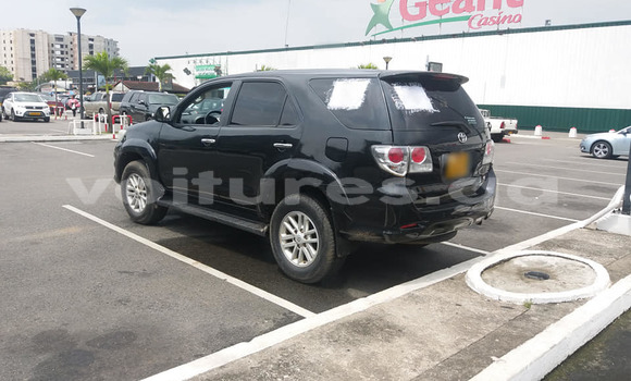 Acheter Occasion Voiture Toyota Fortuner Noir à Libreville, Estuaire Acheter Occasion Voiture Toyota Fortuner Noir à Libreville, Estuaire