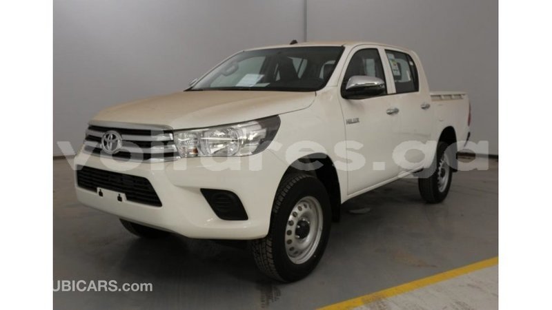 Big with watermark toyota hilux estuary import dubai 6822