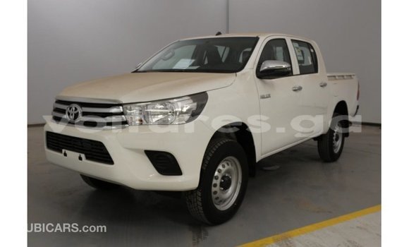 Acheter Import Voiture Toyota Hilux Blanc à Import - Dubai, Estuaire Acheter Import Voiture Toyota Hilux Blanc à Import - Dubai, Estuaire