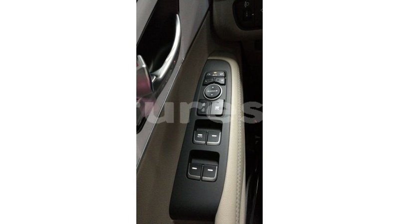 Big with watermark kia sorento estuary import dubai 6823