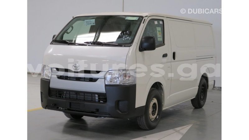 Big with watermark toyota hiace estuary import dubai 6824