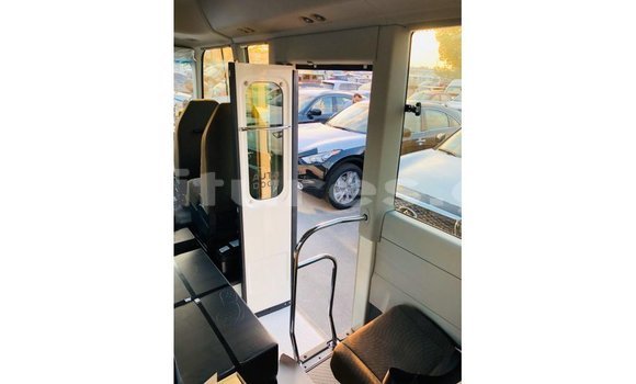 Sayi Imported Toyota Coaster White Mota in Import - Dubai a estuary Sayi Imported Toyota Coaster White Mota in Import - Dubai a estuary