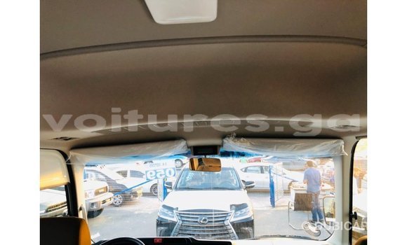 Sayi Imported Toyota Coaster White Mota in Import - Dubai a estuary Sayi Imported Toyota Coaster White Mota in Import - Dubai a estuary