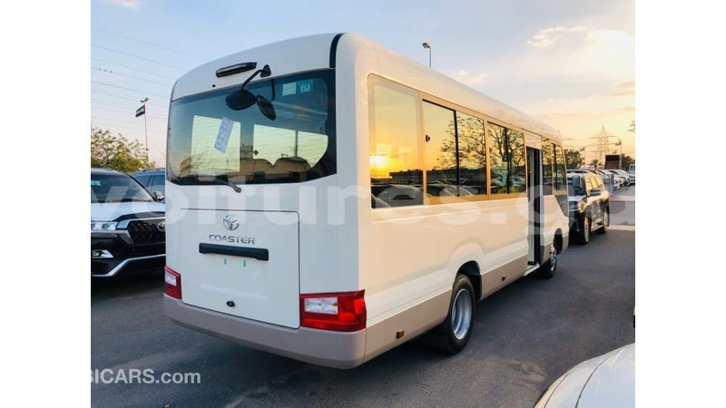 Big with watermark toyota coaster estuary import dubai 6826