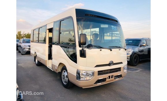Sayi Imported Toyota Coaster White Mota in Import - Dubai a estuary Sayi Imported Toyota Coaster White Mota in Import - Dubai a estuary