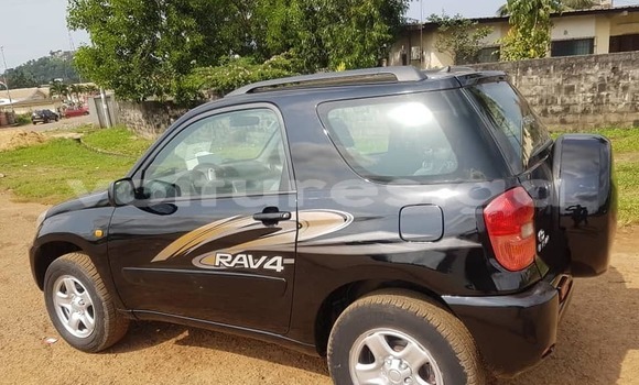 Acheter Occasion Voiture Toyota RAV4 Noir à Libreville, Estuaire Acheter Occasion Voiture Toyota RAV4 Noir à Libreville, Estuaire