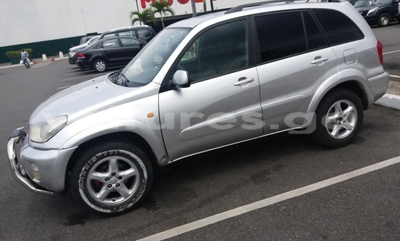 Acheter Occasion Voiture Toyota RAV4 Gris à Libreville, Estuaire Acheter Occasion Voiture Toyota RAV4 Gris à Libreville, Estuaire