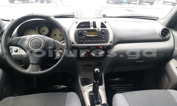 Acheter Occasion Voiture Toyota RAV4 Gris à Libreville, Estuaire Acheter Occasion Voiture Toyota RAV4 Gris à Libreville, Estuaire