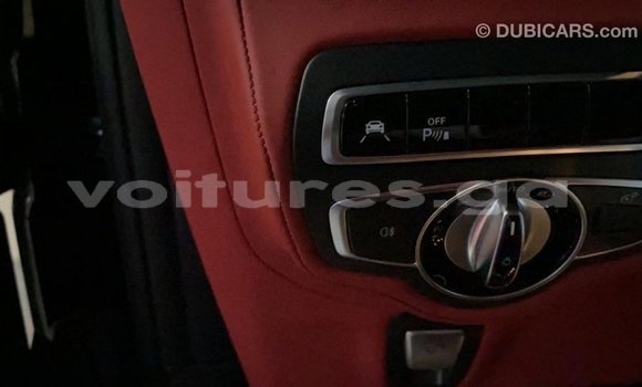 Acheter Import Voiture Mercedes-Benz 190 Noir à Import - Dubai, Estuaire Acheter Import Voiture Mercedes-Benz 190 Noir à Import - Dubai, Estuaire