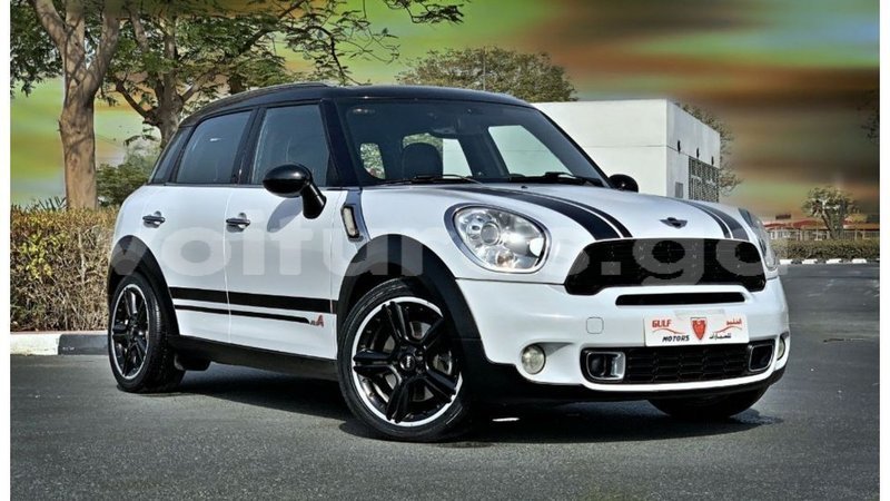 Big with watermark mini cooper estuary import dubai 6836