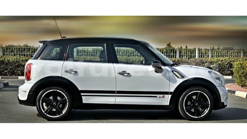 Big with watermark mini cooper estuary import dubai 6836