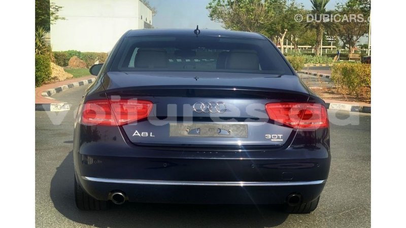 Big with watermark audi a8 estuary import dubai 6838