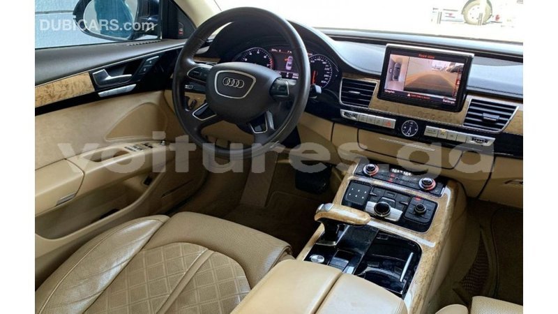 Big with watermark audi a8 estuary import dubai 6838