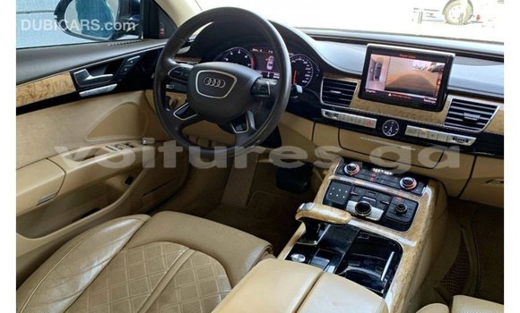 Acheter Import Voiture Audi A8 Bleu à Import - Dubai, Estuaire Acheter Import Voiture Audi A8 Bleu à Import - Dubai, Estuaire