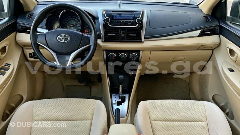 Big with watermark toyota da estuary import dubai 6839