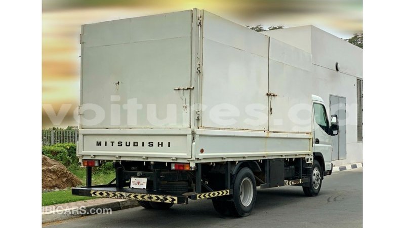 Big with watermark mitsubishi l400 estuary import dubai 6843