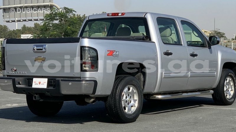 Big with watermark chevrolet silverado estuary import dubai 6845