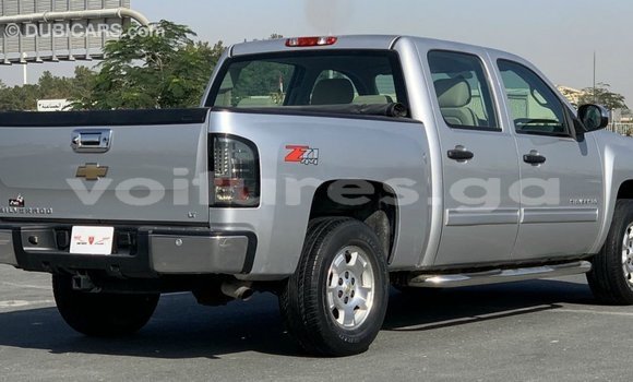 Acheter Import Voiture Chevrolet Silverado Autre à Import - Dubai, Estuaire Acheter Import Voiture Chevrolet Silverado Autre à Import - Dubai, Estuaire