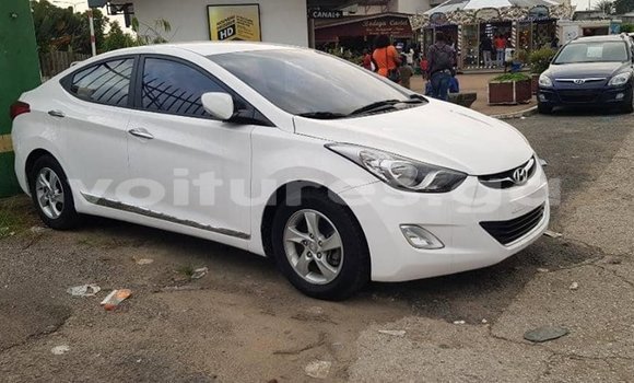 Acheter Occasion Voiture Hyundai Avante Blanc à Libreville, Estuaire Acheter Occasion Voiture Hyundai Avante Blanc à Libreville, Estuaire