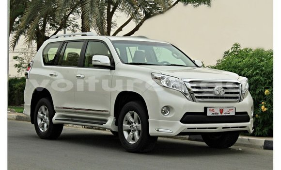 Acheter Import Voiture Toyota Prado Blanc à Import - Dubai, Estuaire Acheter Import Voiture Toyota Prado Blanc à Import - Dubai, Estuaire