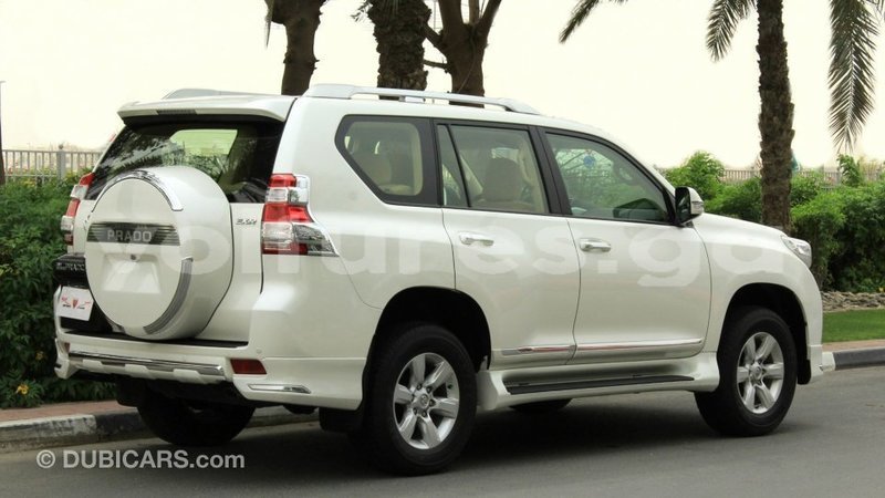 Big with watermark toyota prado estuary import dubai 6851