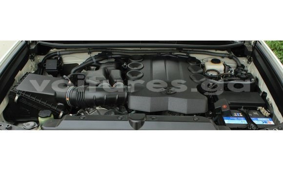 Acheter Import Voiture Toyota Prado Blanc à Import - Dubai, Estuaire Acheter Import Voiture Toyota Prado Blanc à Import - Dubai, Estuaire