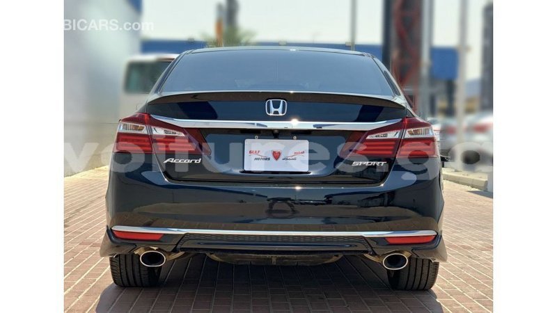 Big with watermark honda accord estuary import dubai 6852