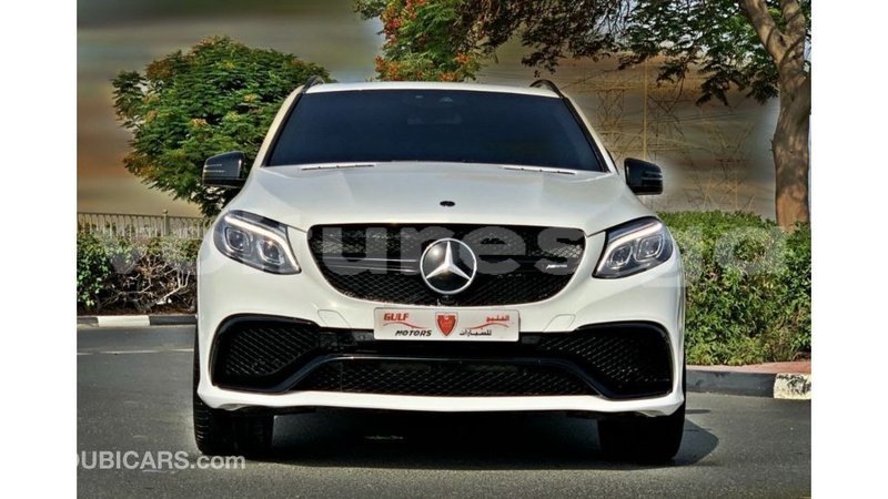 Big with watermark mercedes benz gle estuary import dubai 6853