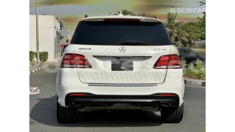 Big with watermark mercedes benz gle estuary import dubai 6853