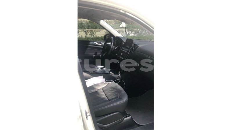 Big with watermark mercedes benz gle estuary import dubai 6853