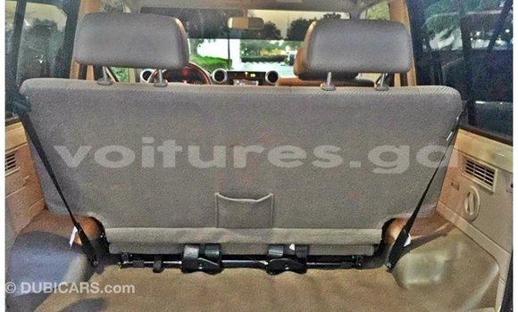 Acheter Import Voiture Toyota Land Cruiser Beige à Import - Dubai, Estuaire Acheter Import Voiture Toyota Land Cruiser Beige à Import - Dubai, Estuaire