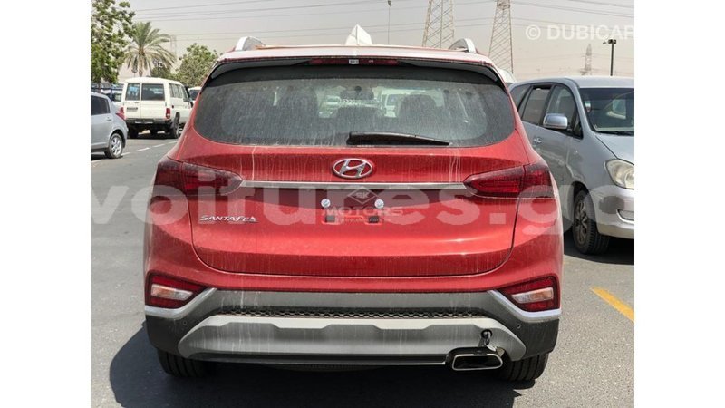 Big with watermark hyundai santa fe estuary import dubai 6857